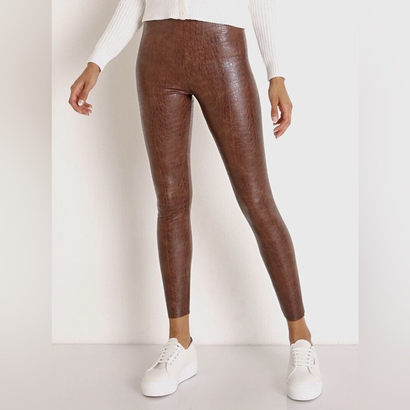 Commando Pants - Commando leggings Faux Leather Croc-Embossed size Large LIKE NEW brown